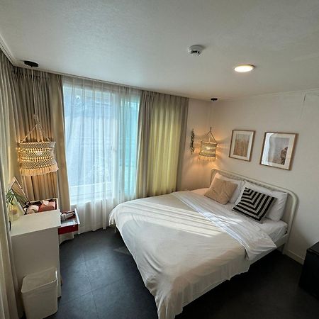 Neat House Hotel Seoul Exterior photo