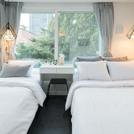 Neat House Hotel Seoul Exterior photo